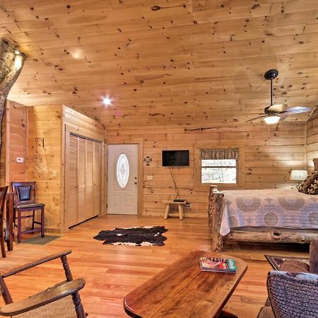 Bryson City Cabin With Wraparound Deck And Hot Tub Exterior foto